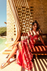 Coral in red con vuelo