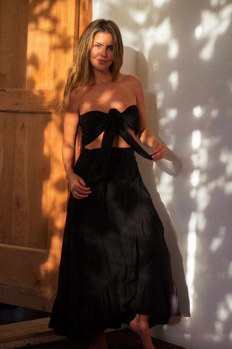 Pareo / Falda boleros negro