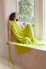 Vestido verde biche trenzado